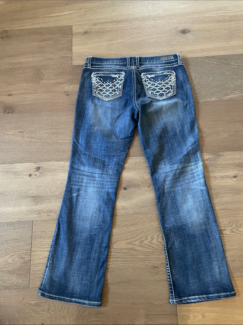 Wrangler Rock 47 Ultra Low Rise Bootcut Jeans Size 32X32 Embroidered/Rhinestones - Picture 8 of 11